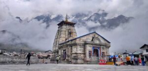 Read more about the article Kedarnath Temple Guide 2026: History, Architecture and Yatra Rules