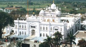 Read more about the article Takht Sri Kesgarh Sahib: The sacred seat where the Khalsa was created