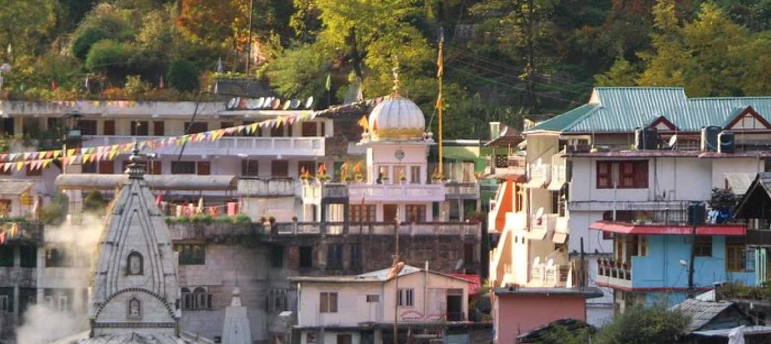 You are currently viewing Gurdwara Manikaran Sahib, Himachal Pradesh: History, Hot Springs, Guru Nanak and Travel Guide
